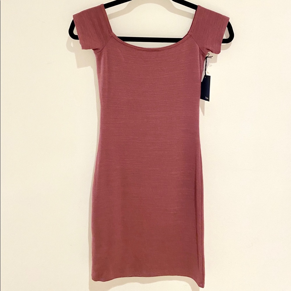 ✨SOLD✨Aritzia Mauve Mini Dress - Picture 7 of 8